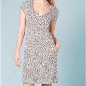 Boden Curved Waist Seam Dress in Black Vine